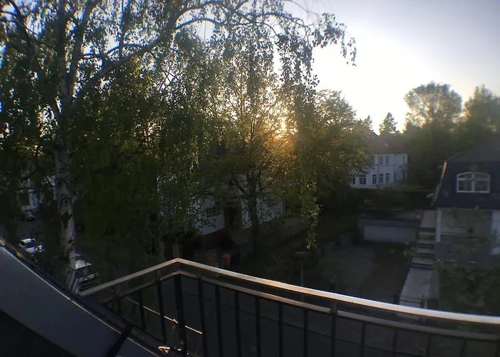 Exklusives Dg-apartment In Pankow * Berlin