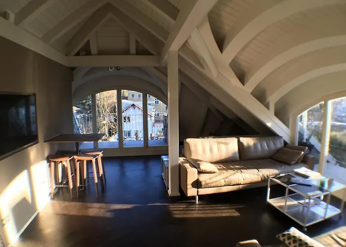 Exklusives Dg-apartment In Pankow Apartment