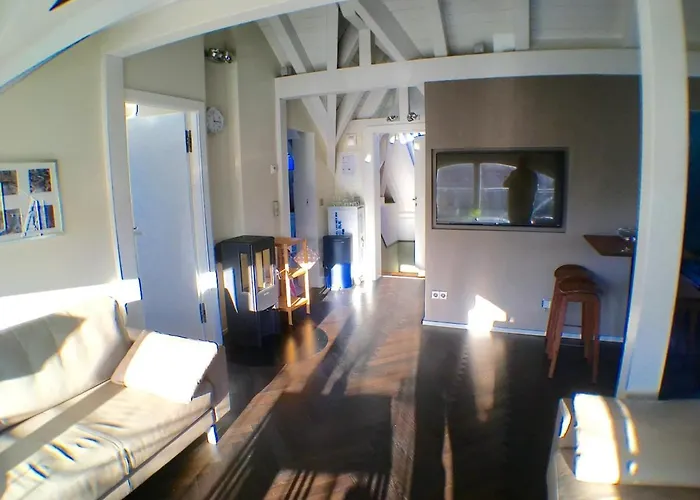 Apartment Exklusives Dg-apartment In Pankow Berlin