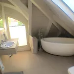 Exklusives Dg-apartment In Pankow 公寓