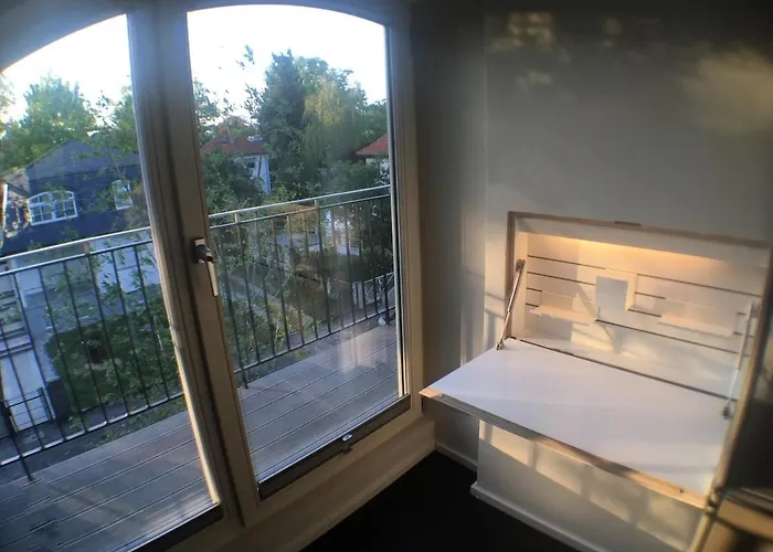 Exklusives Dg-apartment In Pankow * Berlin