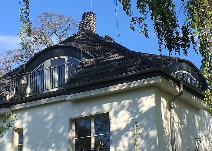 Exklusives Dg-apartment In Pankow Apartament